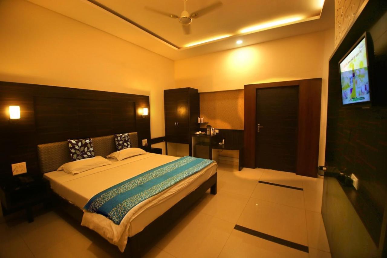 Mpt Maikal Resort, Bargi Ngoại thất bức ảnh